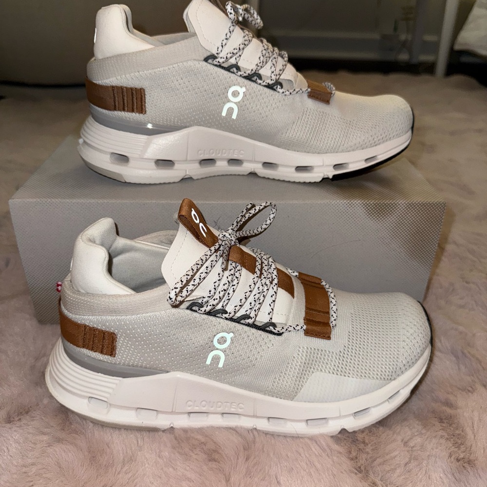 On Running Cloudnova White/Pearl